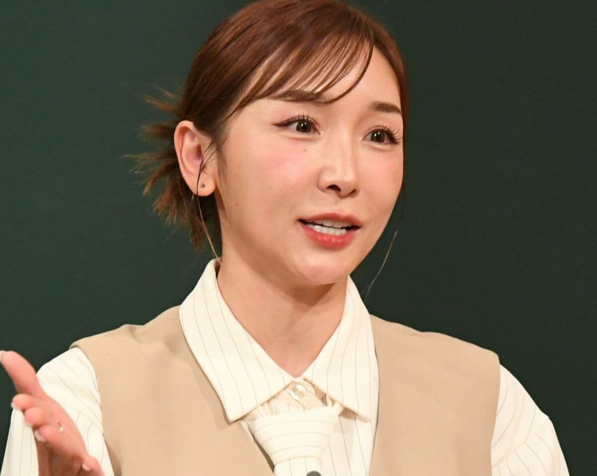 ゴリゴリの濡れ場があるエロ映画」加護亜依、解雇され芸能界に復帰するも「あの手この手で脱がせようとするおじさんが…」忍び寄る芸能界の闇を告白 |  バラエティ | ABEMA TIMES | アベマタイムズ