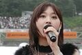 「今女優さんなんだ」元日向坂46の“国歌独唱”に反響 卒業後初…富田鈴花の姿に「大人びましたね」「綺麗な歌声」