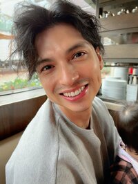 アレクサンダー『昨日一日中のんちゃんを無視してやった‼️』