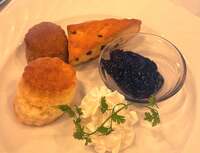 遼河はるひ『スコーン!✨』