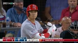 大谷翔平vs“人類最速”左腕チャップマンの真っ向勝負！うなりを上げる「165.4キロのシンカー」で打ち取られる ファン「笑うしか無い」「今日一面白かった」