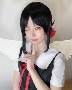 人気コスプレイヤー・Elyが「かぐや様」のエンゼルスマイルを再現「告りたい」「お可愛いこと」と大好評