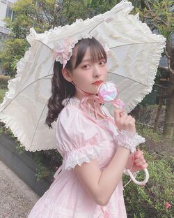 映画「下妻物語」を完全再現！？上坂すみれのロリータ衣装姿に「世界一可愛い！」とファン大興奮