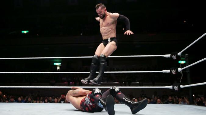 MEGA-G、WWE日本公演レポート「一番の盛り上がりはフィン・ベイラーVSカール・アンダーソンの元B.Cメンバー同士の対決」 7枚目