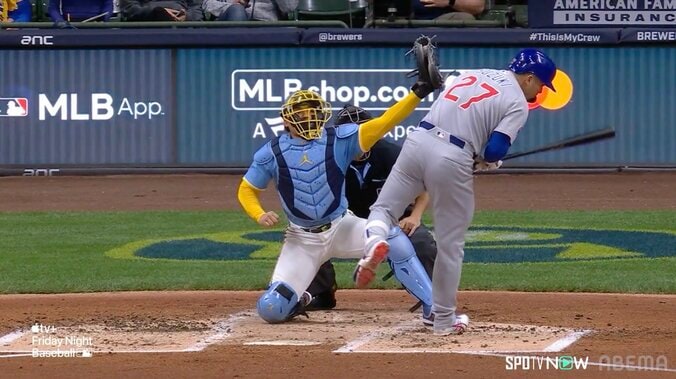 【写真・画像】「Oh！」観客悲鳴…鈴木誠也、あわや頭部死球に目を見開き“驚” 仰け反る誠也、どよめく敵地「よく避けたな」　1枚目