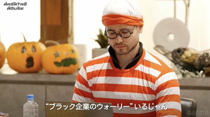 【写真・画像】チャイナドレスにキャットウーマン…令和No,1美人インフルエンサー、圧巻ボディギャルらがセクシーなコスプレを披露　3枚目