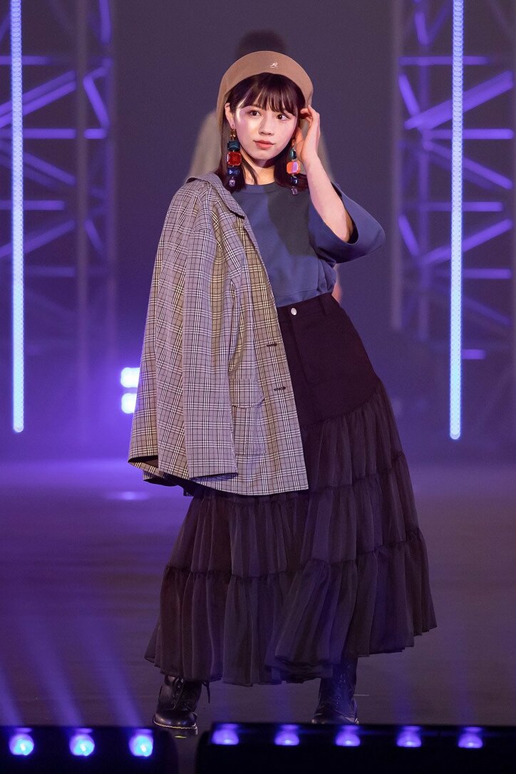 日向坂46、TGC×DASADAコラボステージに登場! ハッピーオーラ振りまくランウェイでおひさま魅了