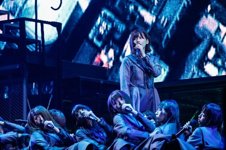 平手友梨奈・志田愛佳が不在の欅坂46、全員で取り組んだ2周年ライブ