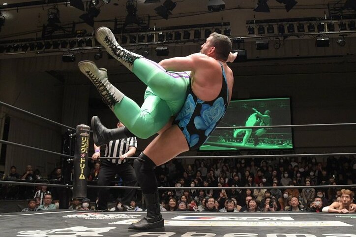 「カチンときた」「箸休めなんかさせねえ」スーパー・ササダンゴ・マシン、“朝青龍1000万戦”裏話を語る