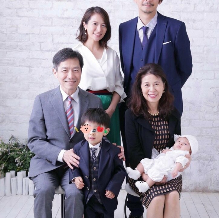 神戸蘭子、素敵に撮れた家族写真を公開「お宮参り後に、スタジオへ」