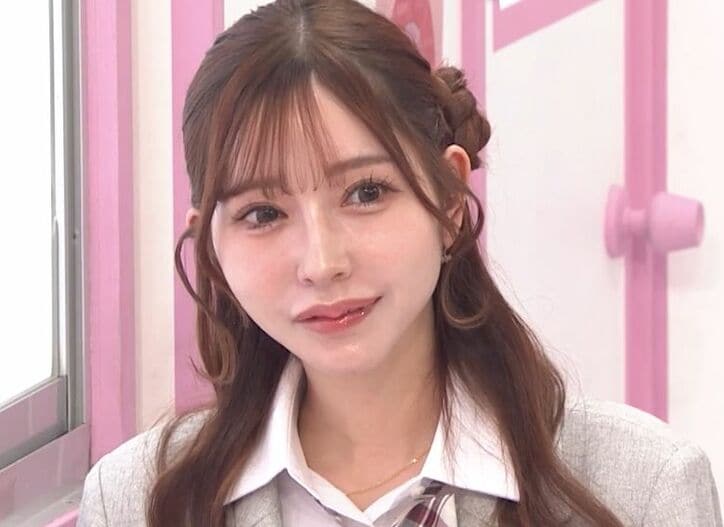 【写真・画像】DカップからIカップへバージョンアップ！北海道の人気キャバ嬢「シリコンをたっぷり」　1枚目