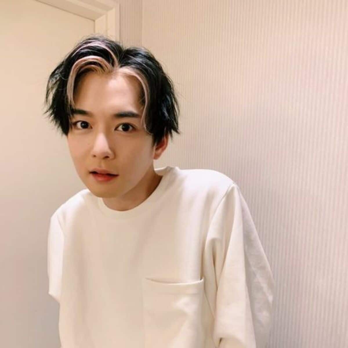 千葉雄大の ピンク髪 でのダブルピースショットに めっちゃすき かわいー とファン歓喜 話題 Abema Times