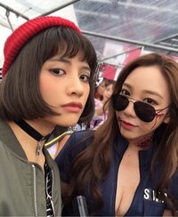 ざわちん『【今年初ハロウィンメイク】戦闘中の女子SWAT』