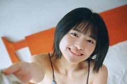 虹コン・岡田彩夢、グループ卒業前ラストの水着姿を披露