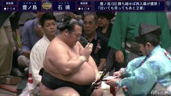 豊ノ島、石浦を押し出して“再入幕濃厚”の勝ち越し　ファン「まだまだやれるぞ、豊ノ島！」　
