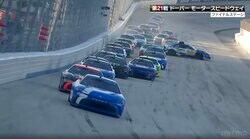 レースが「終わりません！」 残り2周で“またも”…異例の“延長戦追加”を招いた大混乱に実況絶句「まさかこんな最後の最後に荒れるとは」