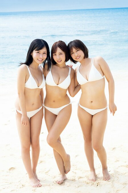 ミスFLASH2025（左から丸山りさ、葵成美、MAHO）（C）光文社／週刊FLASH 写真◎木村哲夫