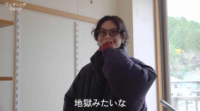 【写真・画像】人気インフルエンサー、18歳まで施設で育ったと告白「地獄みたいな…」衝撃の過去を振り返る　2枚目