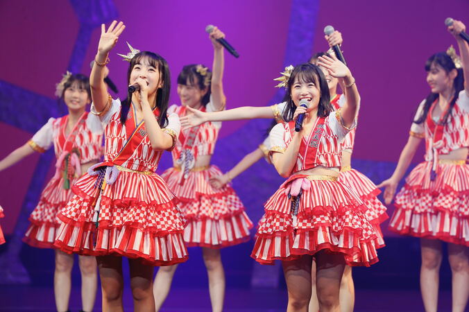 HKT48、平均年齢17歳のフレッシュメンバーコンサート　24名が全員で繋ぐ24曲メドレーを披露 4枚目