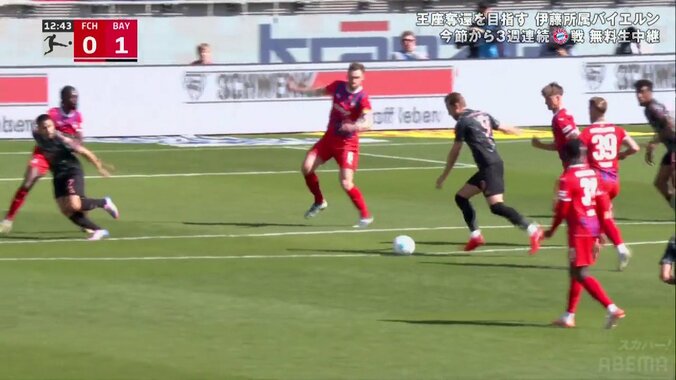 「ワールドクラス！」無冠の帝王が“逆足秒殺ミドル”でリーグ通算60得点目！優勝へ弾みをつける一撃に「ついにハリー・ケインがトロフィーを獲得する」 3枚目