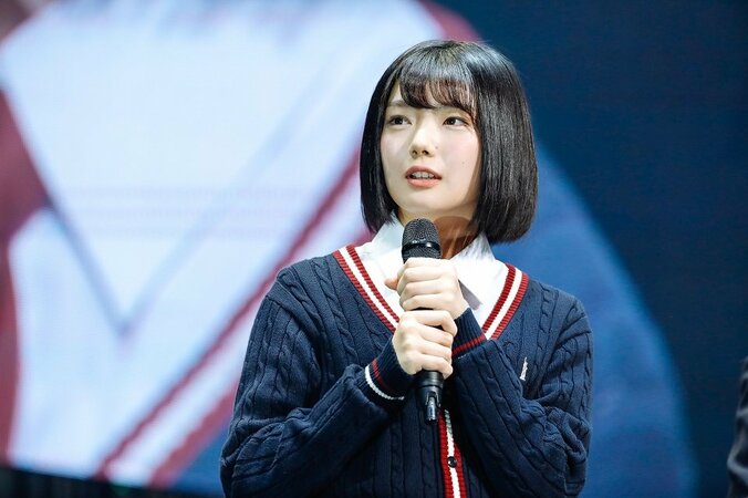 【詳報】坂道最年少のメンバー、元銀行員のメンバーも！先輩が見守る中、欅坂46の二期生・けやき坂46三期生が「お見立て会」 7枚目