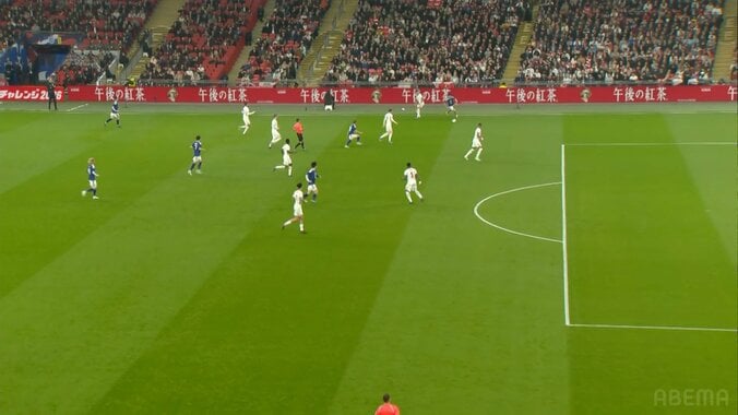 「仏2部にいるのおかしい」中村敬斗、アーセナルDFを“股抜き”で突破！聖地騒然の衝撃ドリブル「はっや」「えぐい」 5枚目