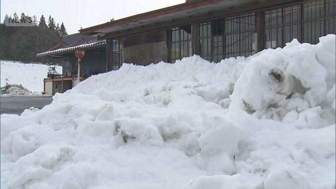選挙掲示板に影響も…雪で増える運営費用と負担　36年ぶり“真冬の総選挙”準備は 1枚目
