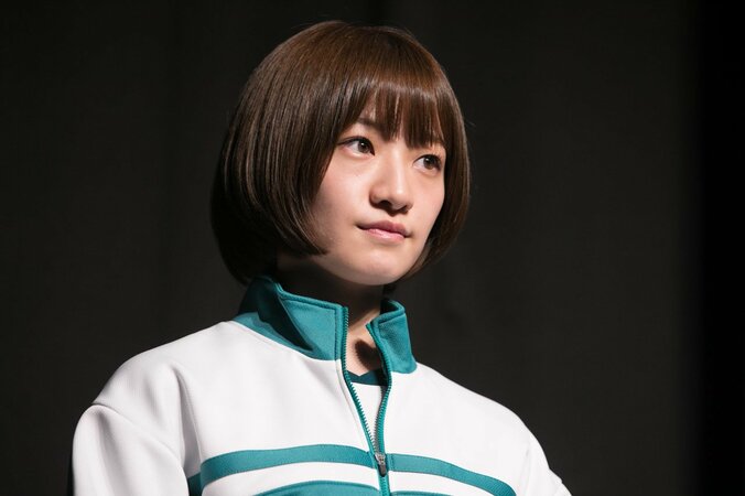 乃木坂46・西野七瀬、かっこいい部活は「軽音部。ベースをやりたい」と明かす 9枚目