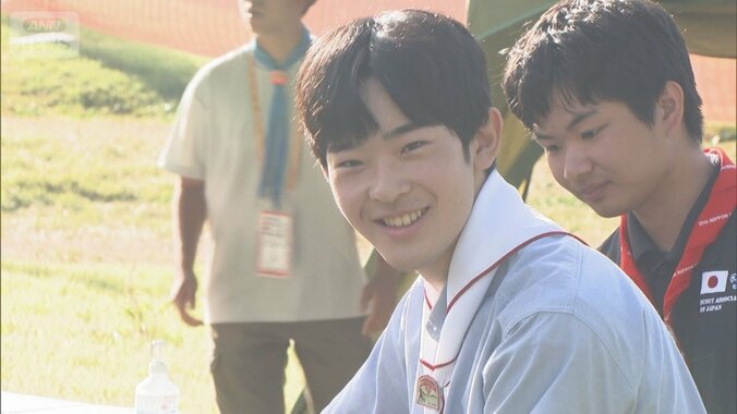 【写真まとめ】悠仁さま 広島を公式訪問　一晩明けて参加者と仲睦まじく朝食づくり　「日本スカウトジャンボリー」大集会では初のお言葉 1枚目