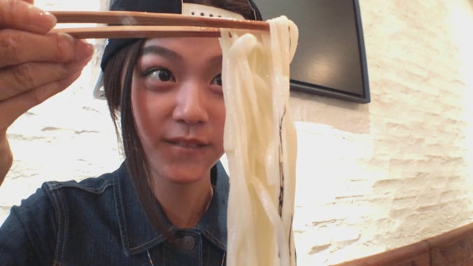 マレーシア出身歌姫・Irisのニューヨーク・コレクション舞台裏を公開 1枚目