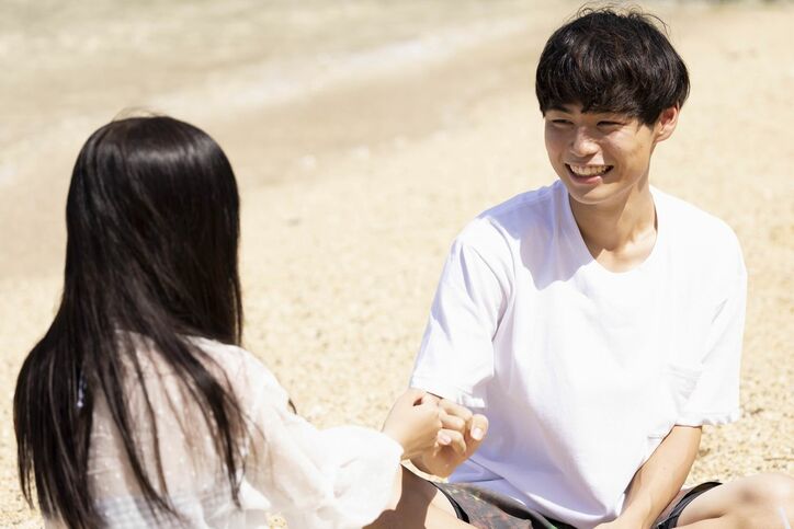 男子たちから猛アピールされる清楚系高1美女・まじゅ、本命は?『恋ステ 2021秋 沖縄』第2話