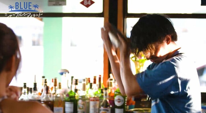 わがままボディなお姉さんのイメージを膨らませて…年下男子、自作カクテルで必死のアタック『シャッフルアイランド Season3』#6