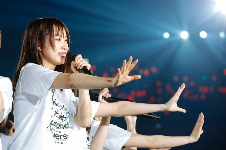 平手友梨奈・志田愛佳が不在の欅坂46、全員で取り組んだ2周年ライブ