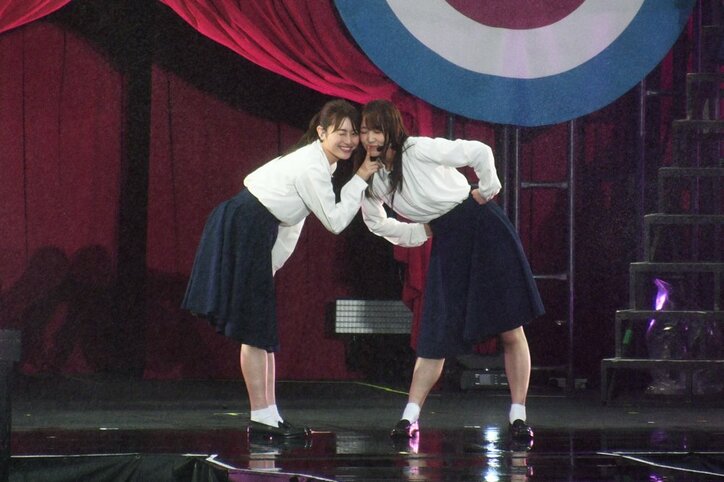 雨と210トンの水演出で国民全員が濡れた! 欅坂46『欅共和国2019』はアンコールなしのセトリで20曲を熱演