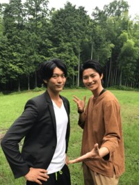 南圭介、宇宙戦隊キュウレンジャー“シシレッド”と“ホウオウソルジャー”初２ショット公開