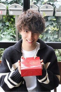 バンダリ亜砂也『happy Valentine Day』