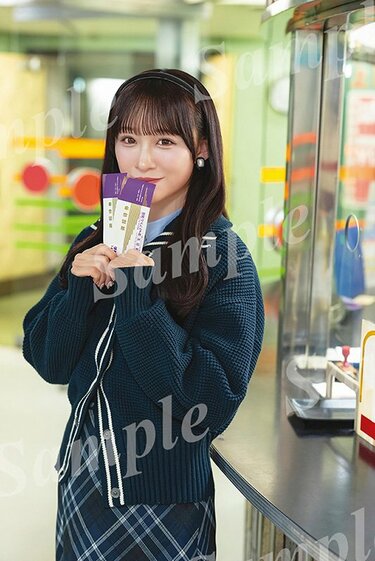 写真・画像】＝LOVE、5年ぶりのカレンダーブックが3月発売 ソロ