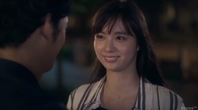 新川優愛と淵上泰史のキスシーンに反響「めっちゃスマート」「大人のキス」『星屑リベンジャーズ』#6 8枚目