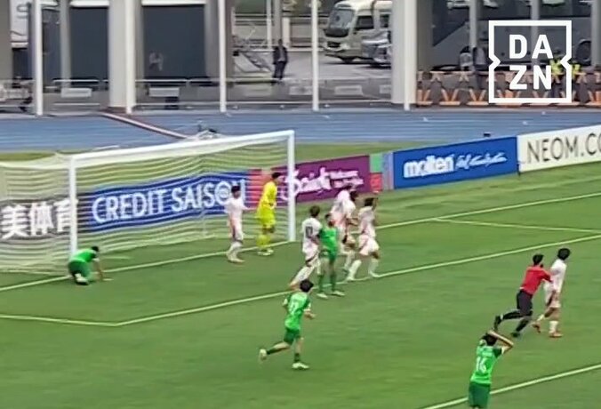 「よっしゃー！」日本代表キャプテン、“魂の超絶ブロック”から雄叫び！「震えた」「よく体を投げ出した」市原吏音が大ピンチを救った瞬間【U20アジアカップ】 2枚目