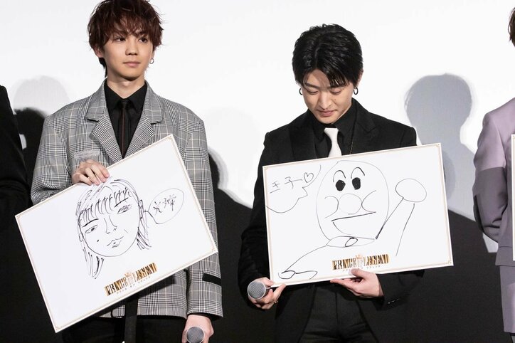 片寄涼太、鈴木伸之、町田啓太、佐野玲於ら“王子たち”が白石聖の似顔絵で対決!『PRINCE OF LEGEND』初日舞台挨拶