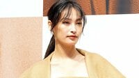 大政絢 夫・ワンオクToruと結婚式 ウェディングフォト公開