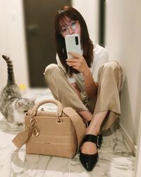 メガネ姿の指原莉乃に「可愛すぎて尊敬」「できる良い女感好き」とファン称賛