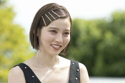 「売れてない芸人にしては彼女が可愛すぎるから」美人すぎるピラティス講師に後輩芸人が失恋 ニューヨーク屋敷がコメント