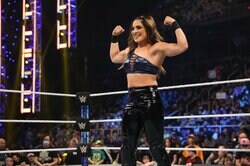 「素は可愛い」“凶悪”美女レスラー、ギャップ全開のピアノ歌唱動画が話題…穏やかすぎるプライベートの一面にファン反応