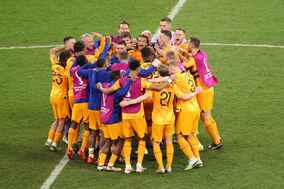 【W杯】オランダが一番乗りで8強へ！ サイド攻撃から3発でアメリカを下す