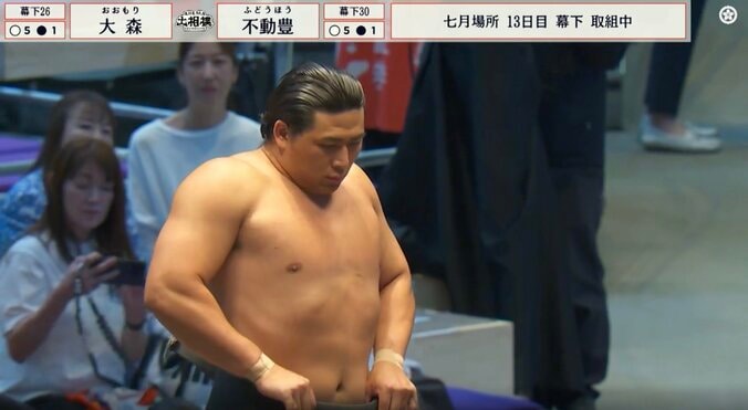 「俳優だろこれ」背筋力265kgの男前力士、イメチェンした“ざんばら姿”に「かっこよ」「似合ってるね」館内からは黄色い声援も 4枚目