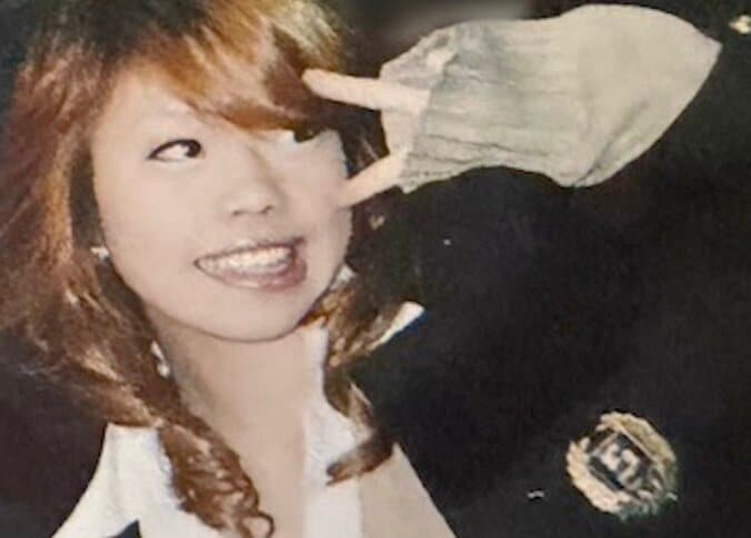 【写真・画像】「17歳で出産」38歳でおばあちゃんになった美女の高校時代の姿に「あの頃のギャル！」の声　1枚目