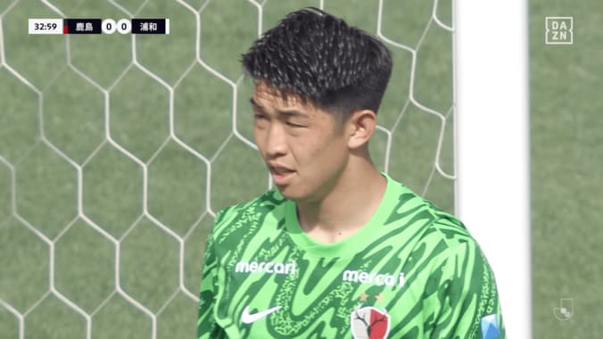 【写真・画像】「何のためのVAR…」“早すぎる判定”に横浜FMファンが不満！「オフサイドディレイなくなった？」「際どいのになぜ止める」　1枚目