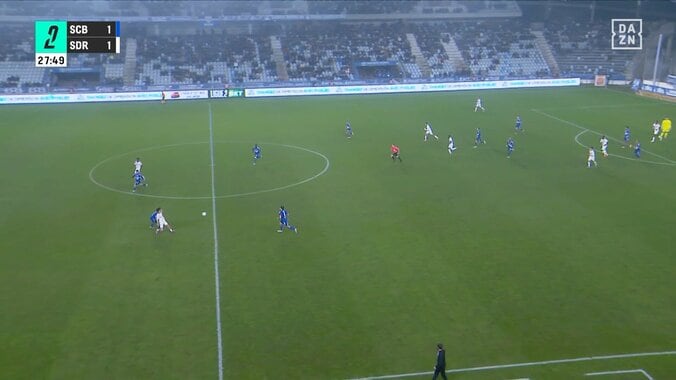 「完全に別格だな」中村敬斗が起点！華麗な“2枚かわし”ドリブルから右足一閃「上手すぎる！」圧巻フィニッシュでゴールを呼び込んだ瞬間 3枚目