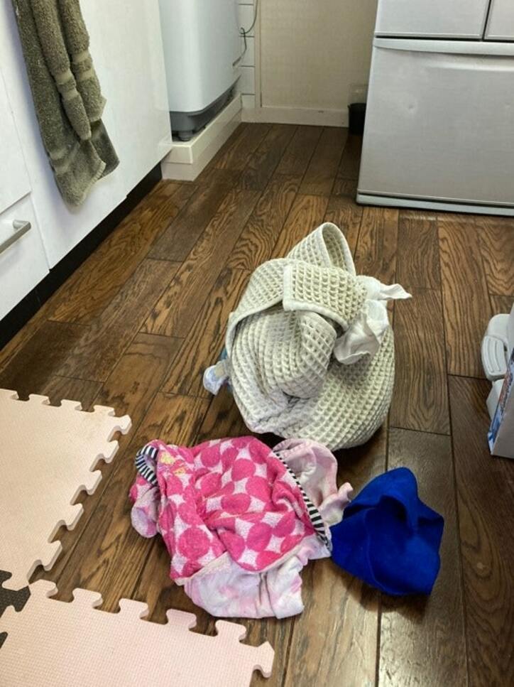  ノッチの妻、再び洗濯機から水が漏れたことを報告「もはや意味不明」 